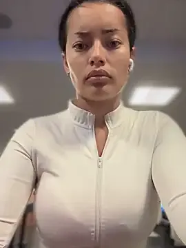 dears_pearlss – webcam model profile photo Image 9