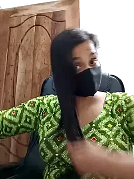 CharisseChappel – webcam model profile photo Image 13