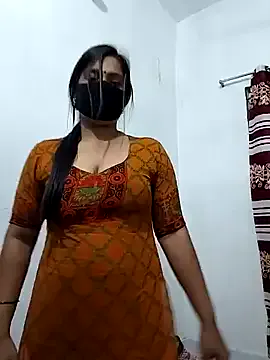 CharisseChappel – webcam model profile photo Image 2