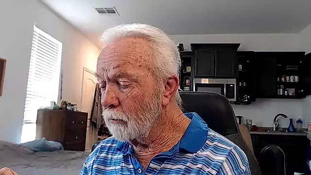 VeryNiceGuy – webcam model profile photo Image 19