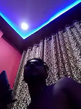 Amicisegreti – webcam model profile photo Image 7