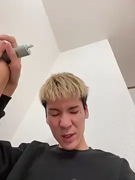 jungcock3210 – webcam model profile photo Image 2