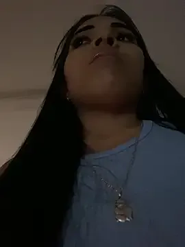 pickmy – webcam model profile photo Image 14