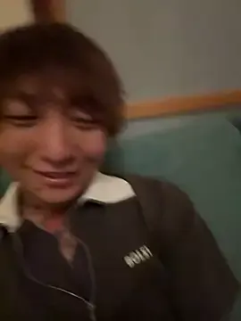 starvingo2002 – webcam model profile photo Image 9