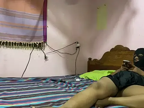 kai101010 – webcam model profile photo Image 7