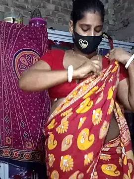 Earth_001 – webcam model profile photo Image 16