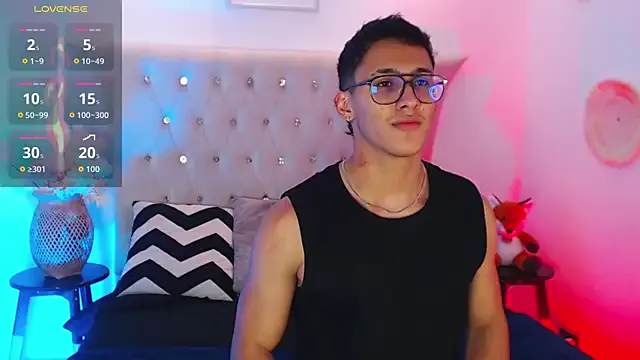 someone_sweet – webcam model profile photo Image 3