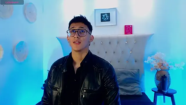 someone_sweet – webcam model profile photo Image 4