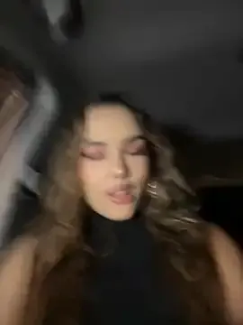 minatokuntteyonde – webcam model profile photo Image 5