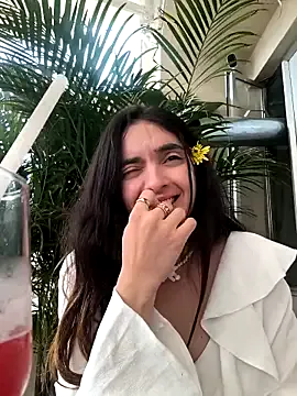 dears_pearlss – webcam model profile photo Image 2