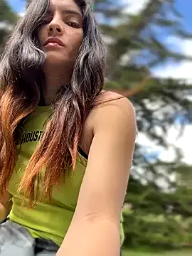 dears_pearlss – webcam model profile photo Image 4