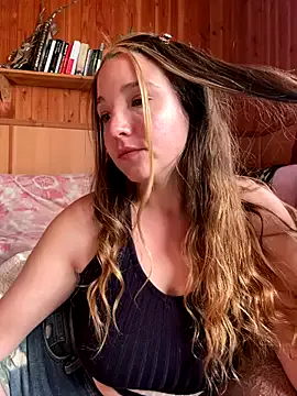 Megu_Melon – webcam model profile photo Image 14