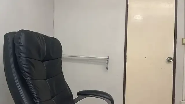 CharisseChappel – webcam model profile photo Image 13