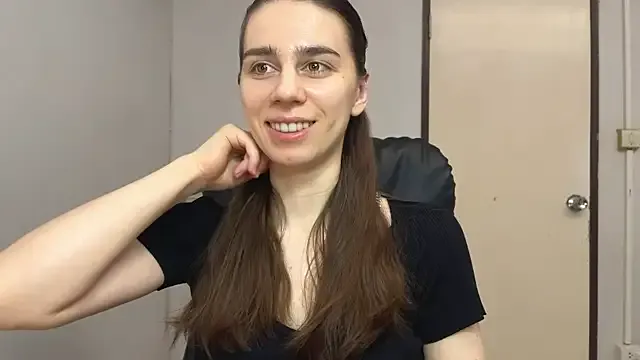 CharisseChappel – webcam model profile photo Image 7