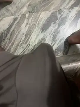 KingBlack25cm – webcam model profile photo Image 3