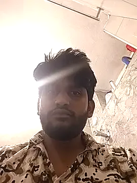 CarolPrince – webcam model profile photo Image 11