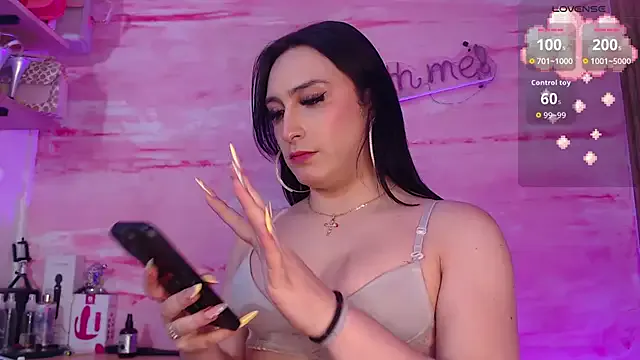 WitchAnnie – webcam model profile photo Image 15