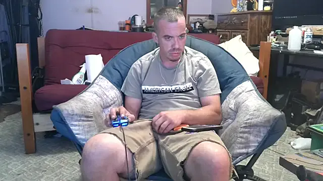 GFBOYS-111 – webcam model profile photo Image 12