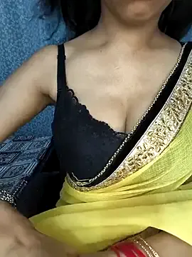 someone_sweet – webcam model profile photo Image 2