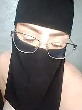 cassicompagna – webcam model profile photo Image 3