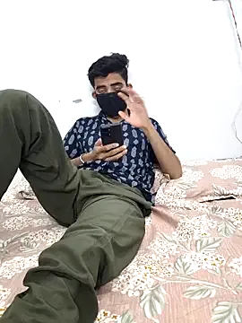 darklycurious – webcam model profile photo Image 5