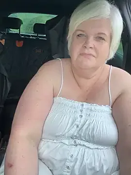 Benjamin_show – webcam model profile photo Image 2