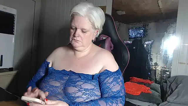 Benjamin_show – webcam model profile photo Image 6