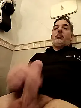 Sexyguycumming Image 2