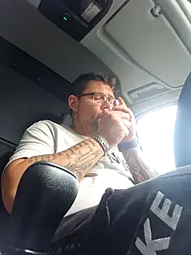 loving_ladies – webcam model profile photo Image 3