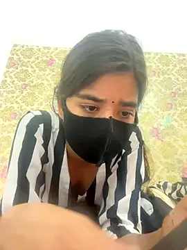 melaniepavan – webcam model profile photo Image 10