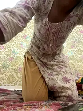 melaniepavan – webcam model profile photo Image 11