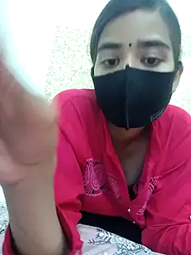 melaniepavan – webcam model profile photo Image 2