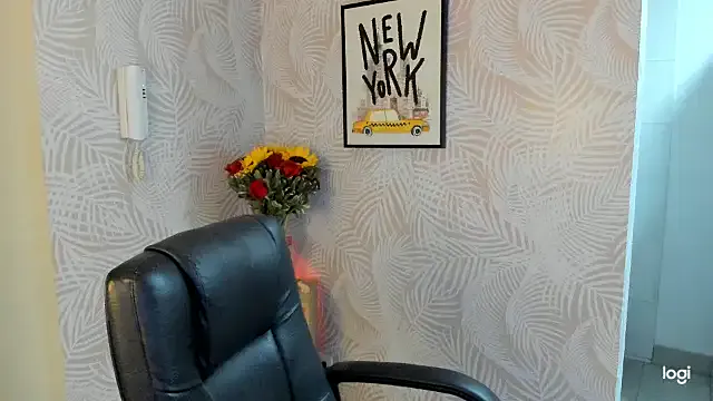 nagi_112 – webcam model profile photo Image 12