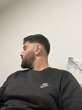 bisexualmilf – webcam model profile photo Image 15