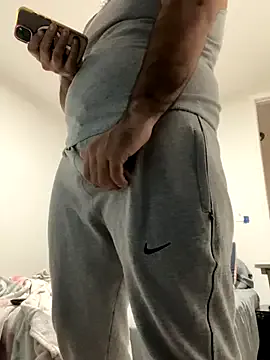 bisexualmilf – webcam model profile photo Image 16