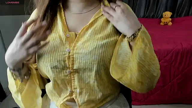 dears_pearlss – webcam model profile photo Image 3