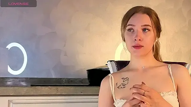 chinsemechan – webcam model profile photo Image 16