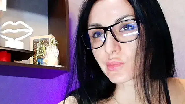 sellapink – webcam model profile photo Image 13