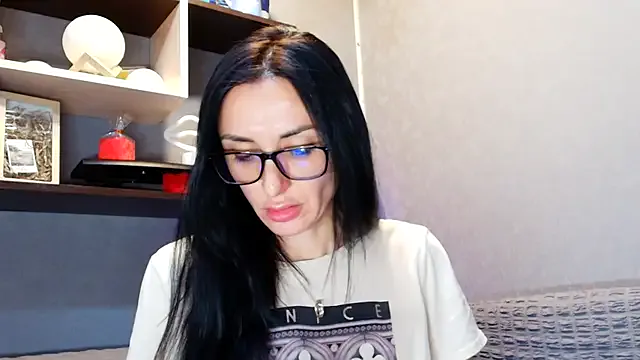 sellapink – webcam model profile photo Image 7