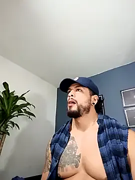 julietaromaniss – webcam model profile photo Image 8