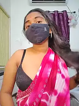 AlisaMoss – webcam model profile photo Image 14