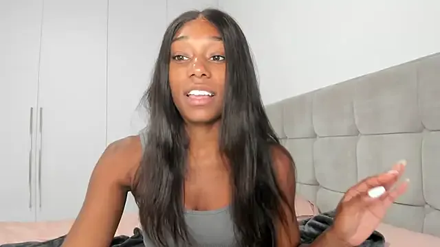 dears_pearlss – webcam model profile photo Image 5