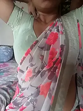 tinapie – webcam model profile photo Image 14