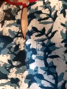 tinapie – webcam model profile photo Image 2