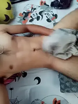 CarmeloA – webcam model profile photo Image 12