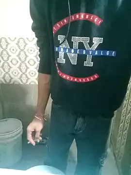 CarmeloA – webcam model profile photo Image 19