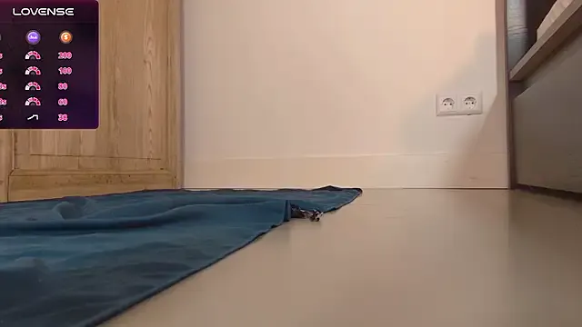 nensyfay_ – webcam model profile photo Image 12