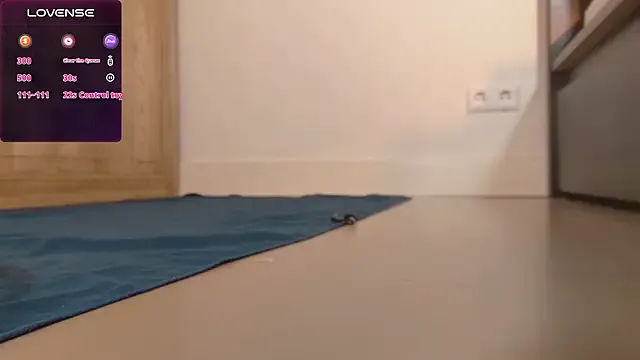 nensyfay_ – webcam model profile photo Image 17