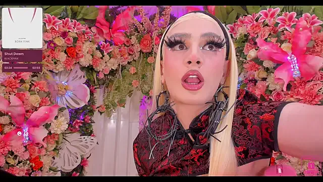 sellapink – webcam model profile photo Image 9