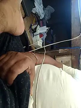 Magnetic127 – webcam model profile photo Image 6